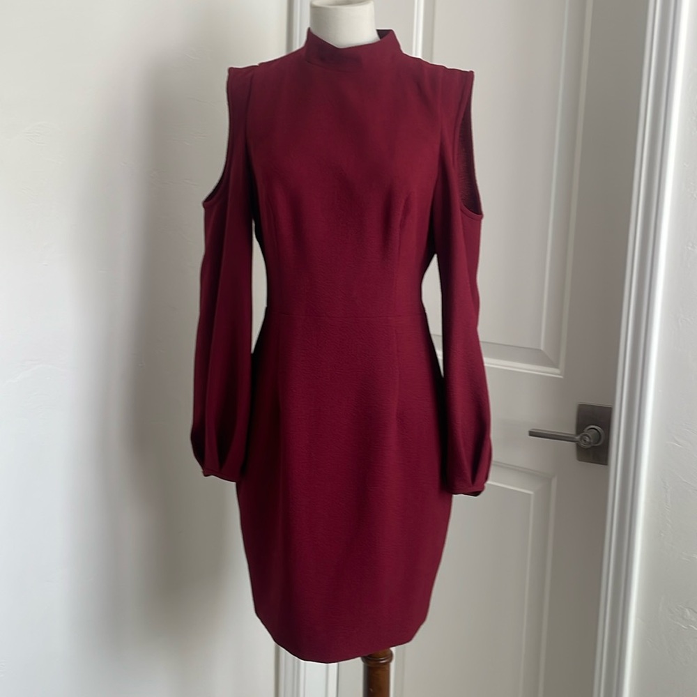 EUC Black Halo cold shoulder crushed fabric dress